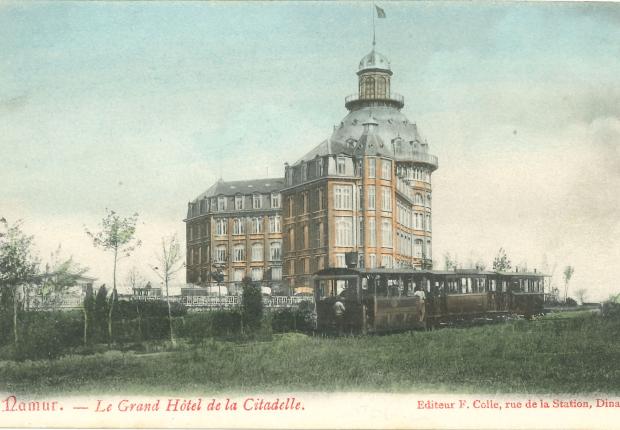 Exposition "la citadelle et la ville en cartes postales colorisées"
