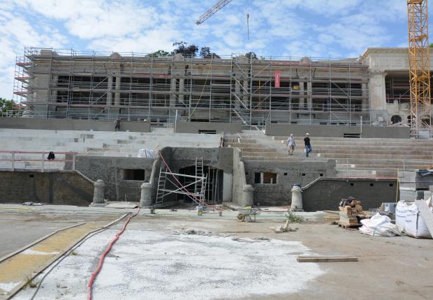 Visite du chantier de restauration du Stade des Jeux et du Théâtre de Verdure